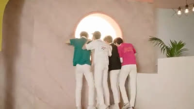 Cat and dog TXT 고양이와 개