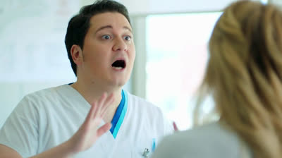 Il Dottor Alì_S02E01_Innamorato