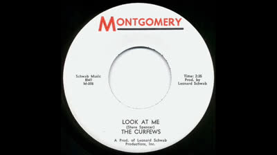 Curfews (1965) - Look at me