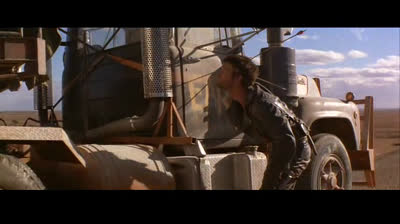 Mad Max 2 A Caçada Continua(1981)(720p)(Dub).Avi