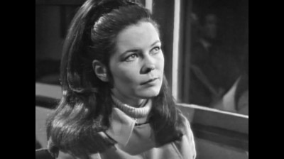 Dark Shadows - E0001 Legendado pt-BR [Silenc3rz]