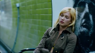 Plataforma do Medo Dublado Logan